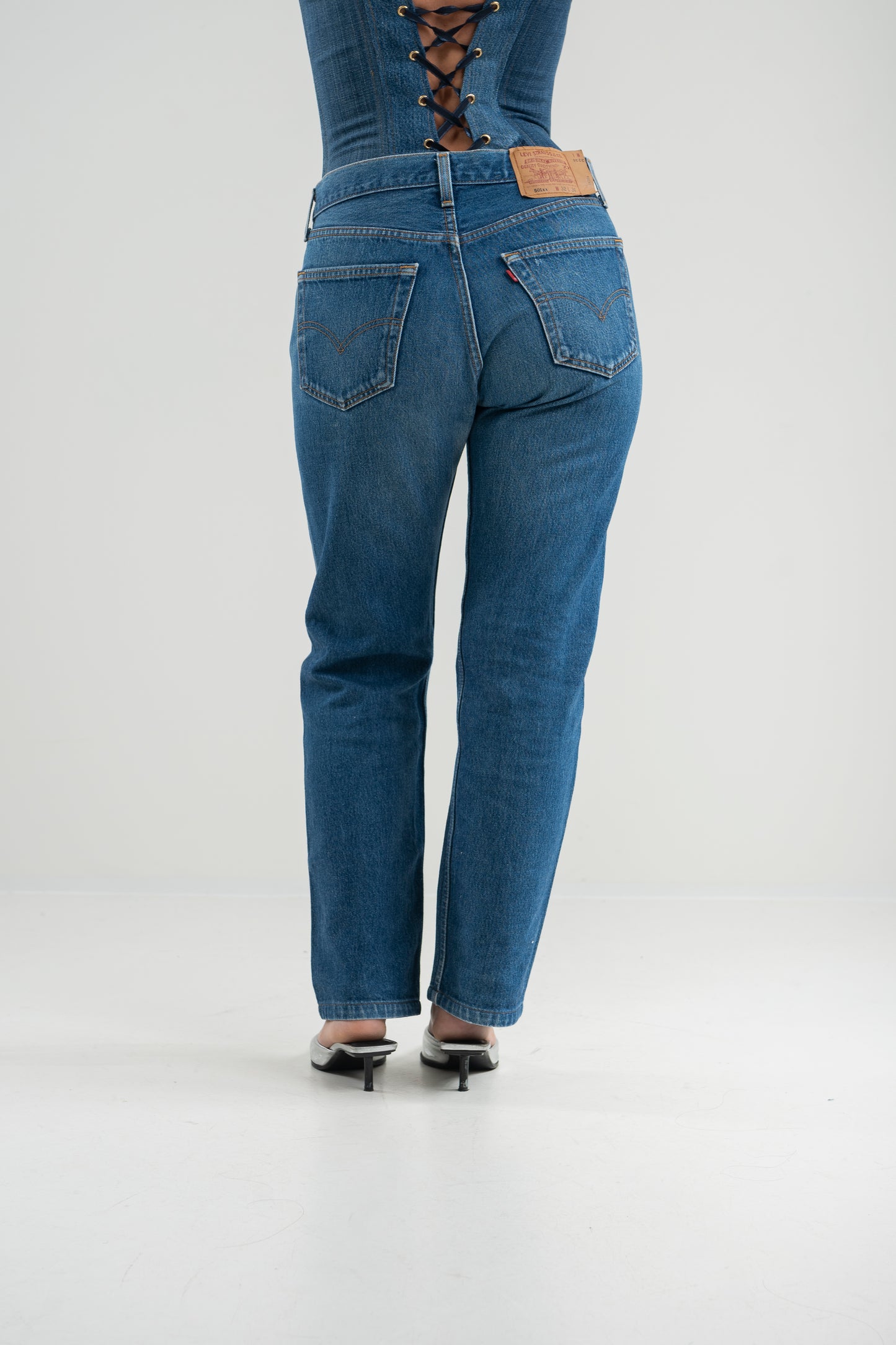 LEVI'S VINTAGE 501 ORIGINAL MEDIUM