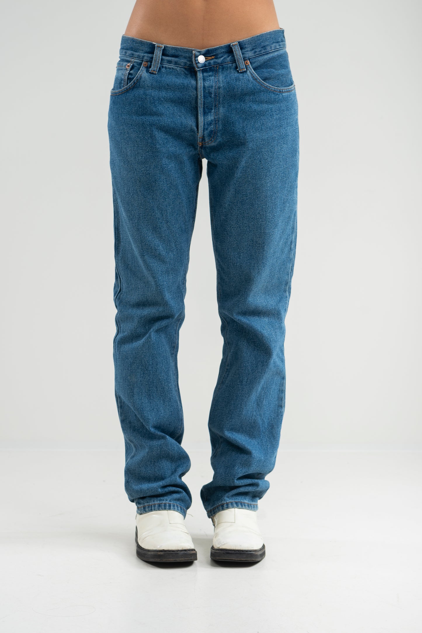 LEVI'S VINTAGE 501 ORIGINAL MEDIUM L36