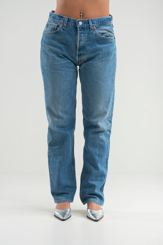 LEVI'S VINTAGE 501 ORIGINAL MEDIUM BLUE L36