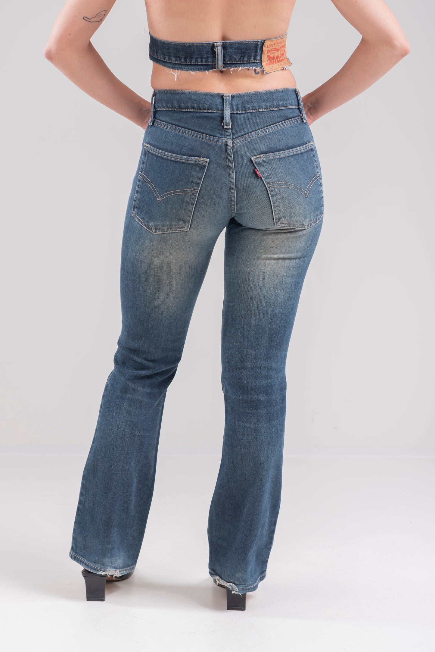 LEVI’S VINTAGE WASH